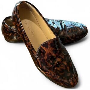 EUC Banana Republic Patent Leather Tortoise / Leopard Low Heel Loafer Size 8